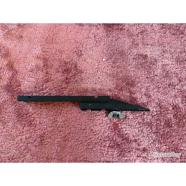 Tr�s tr�s rare , rail Stanag d'origine pour monter une lunette Stanag sur Colt AR15 et M16 .