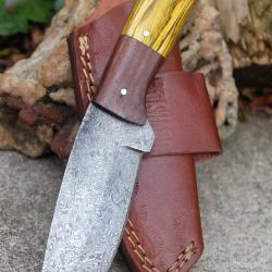 Couteau Skinner Lame Acier Damas 256 Couches Manche Bois Tigre Etui Cuir Port Horizon F Artisanale01