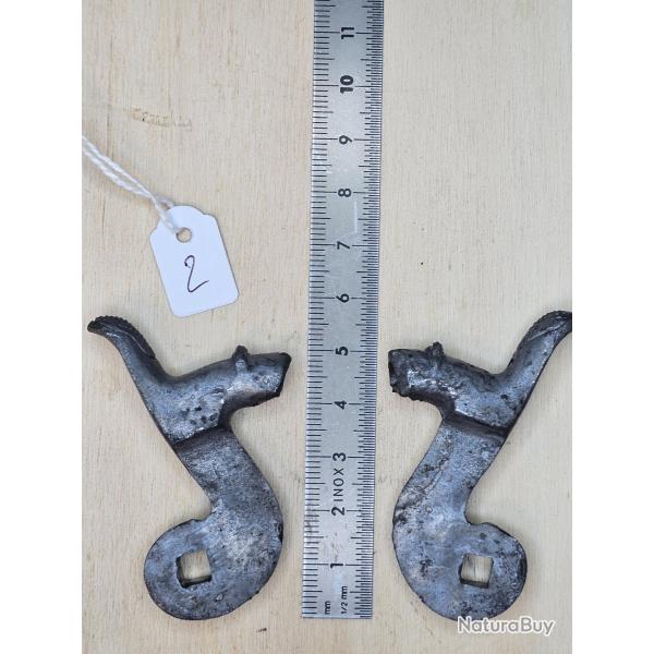 Paire de chiens anciens pour arme � percussion, ref. 2