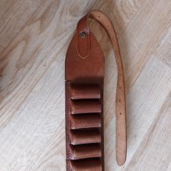 Ceinture &agrave; cartouches tout cuir