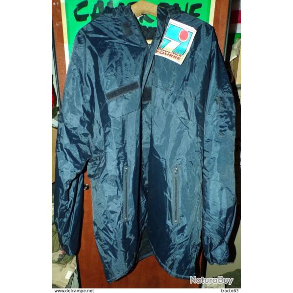 PARKA COUPE VENT NYLON FOURRE COL MARINE� AVEC CAPUCHE , INTERIEUR FOURRE BLEU , FABRICATION BOMALAN