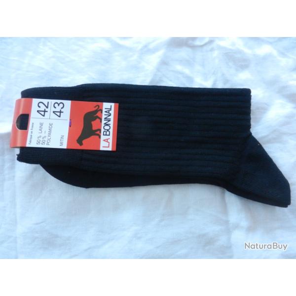 paire de chaussette neuve pour randonn�e de marque La Bonnal