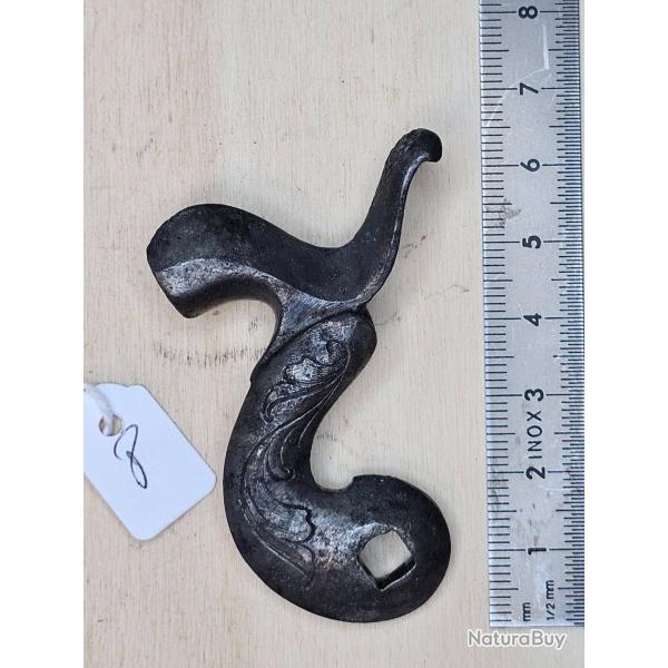 Chien ancien pour arme � percussion ( c�t� gauche ) ref. 8