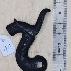 Chien ancien pour arme &agrave; percussion ( c&ocirc;t&eacute; gauche ) ref. 11