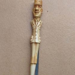 STYLO SOUVENIR HOMMAGE AU GENERAL DE  GAULLE