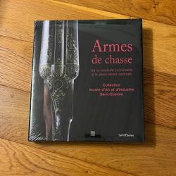 Livre mus&eacute;e armes Saint-Etienne