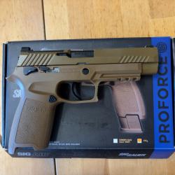 Sig Sauer P320 SIg Air CO2 + 5 chargeur co2
