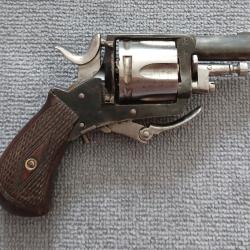 N&deg;2 Revolver bulldog 320