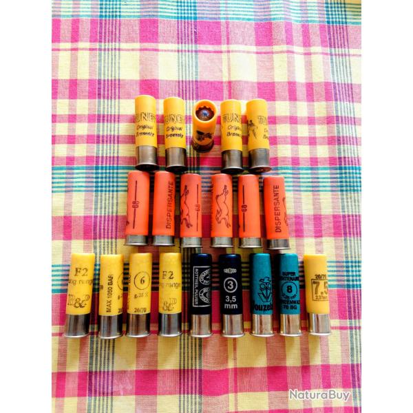 Lot de 20 cartouches calibre 20 diverses.