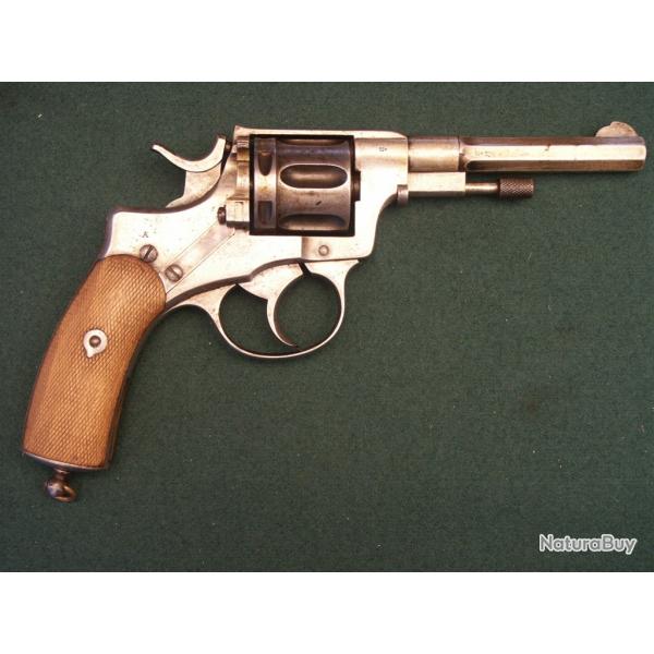 Revolver NAGANT 1893 (beaucoup plus rare que le 1887)