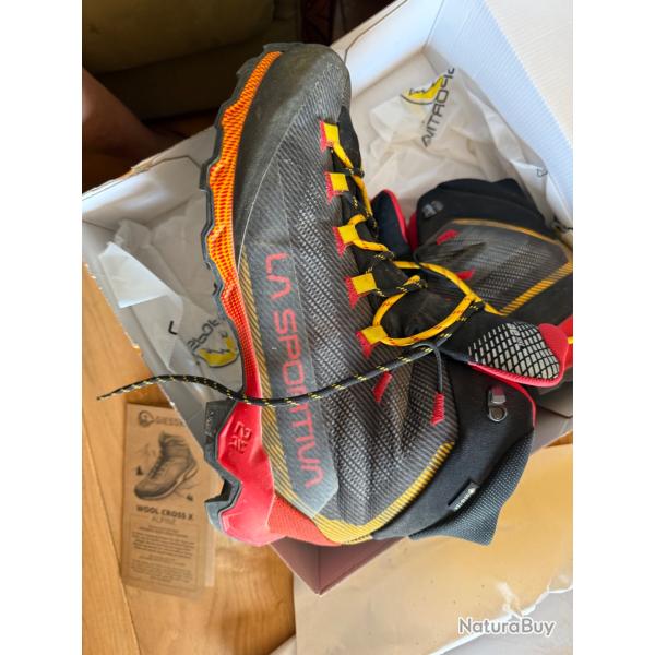 Vends chaussures la sportiva