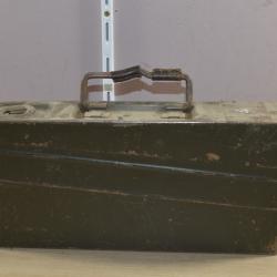caisse tch&egrave;que Munition surplus Militaire  Box M&eacute;tal Post WWII (3)