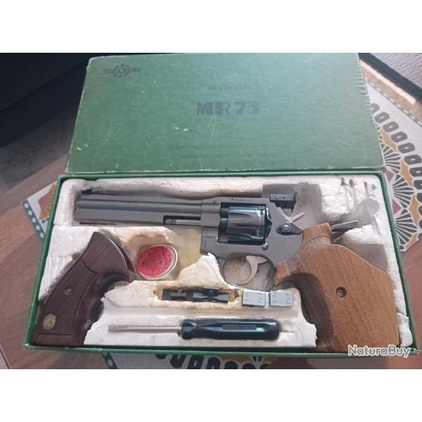 MANURHIN MR73  32 match