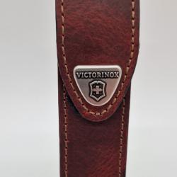 Etui cuir VICTORINOX 111mm ref4.0547