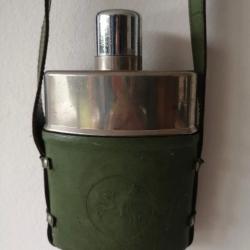 Gourde style militaire