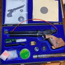 Pistolet de Tir Sportif &agrave; air comprim&eacute; CO2 Feinwerkbau mod&egrave;le 2