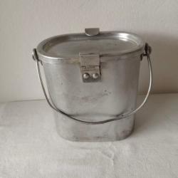 Gamelle de soldat en aluminium