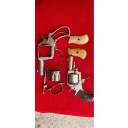 Lot revolvers 380 et 320