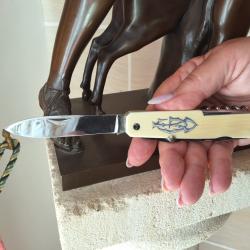 Magnifique couteau  MAKINOX ivoire
