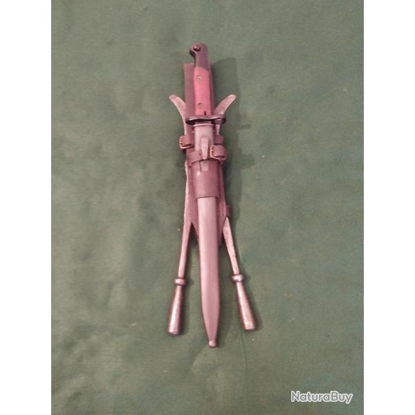 Porte baionette   et coupe fil , en cuire arm�e Portuguaise an�es 14/18  Corp Expeditionaire Portuga