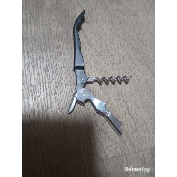 Couteau pliant