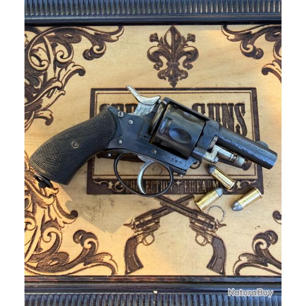 Beau revolver Bulldog calibre .320 - 6 coups - M�canique excellente