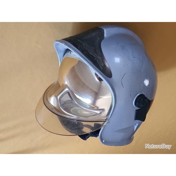BEAU CASQUE SAPEUR POMPIER BOUCHES DU RHONE