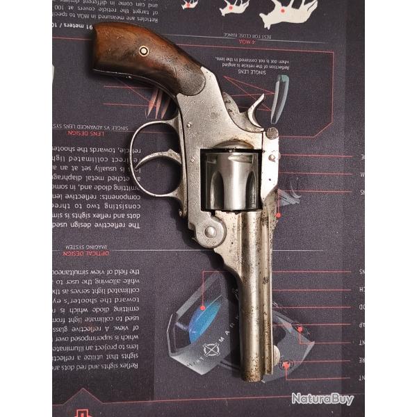 Revolver a brissure espagnol