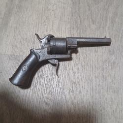 Revolver poudre noire