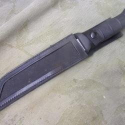 couteau de chasse type tanto