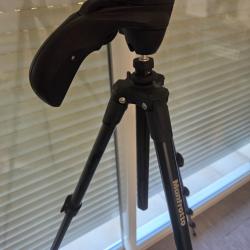 Tr&eacute;pied Manfrotto Compact Action - Rotule Joystick / Poign&eacute;e pistolet