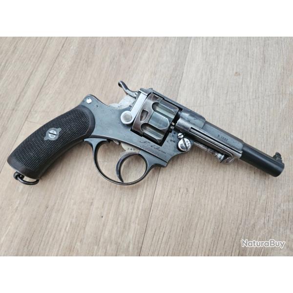 Revolver 1874 d'officier
