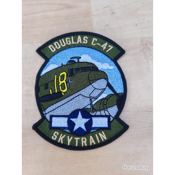 INSIGNE TISSU "DOUGLAS C-47 SKYTRAIN