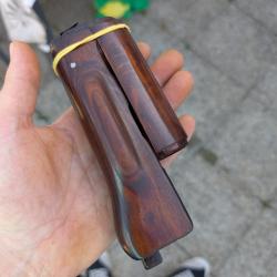 Vend garde main bois pour AK et AKM