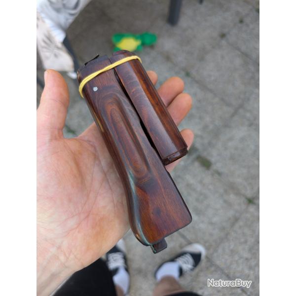Vend garde main bois pour AK et AKM
