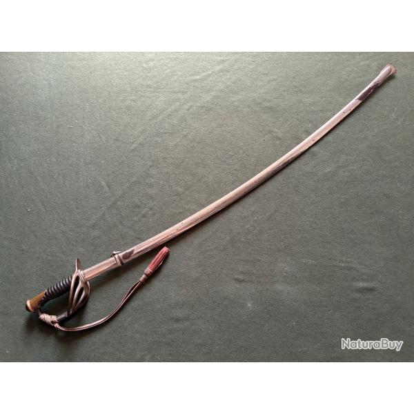 SABRE DE CAVALERIE MLE 1822 de c�r�monie ou �cole militaire garde r�publicaine.