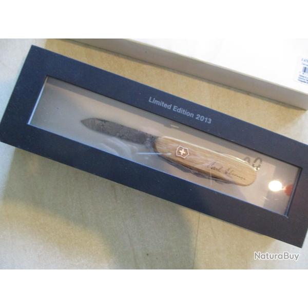 couteau victorinox damas 013