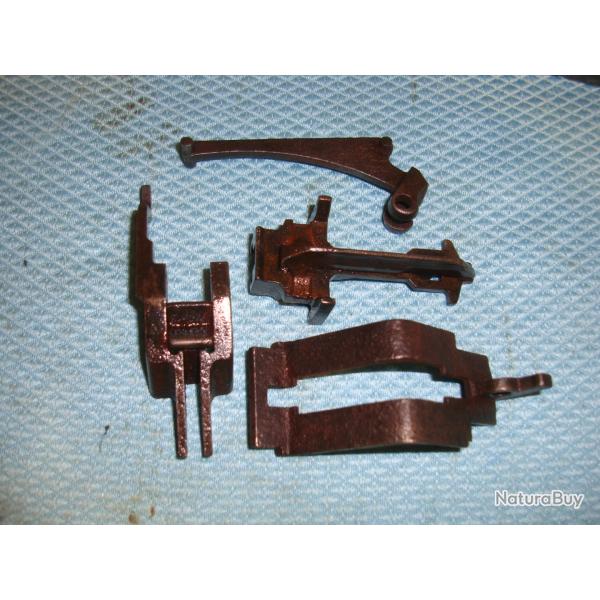 LOT DE PIECES INTERNE POUR GARAND WW2