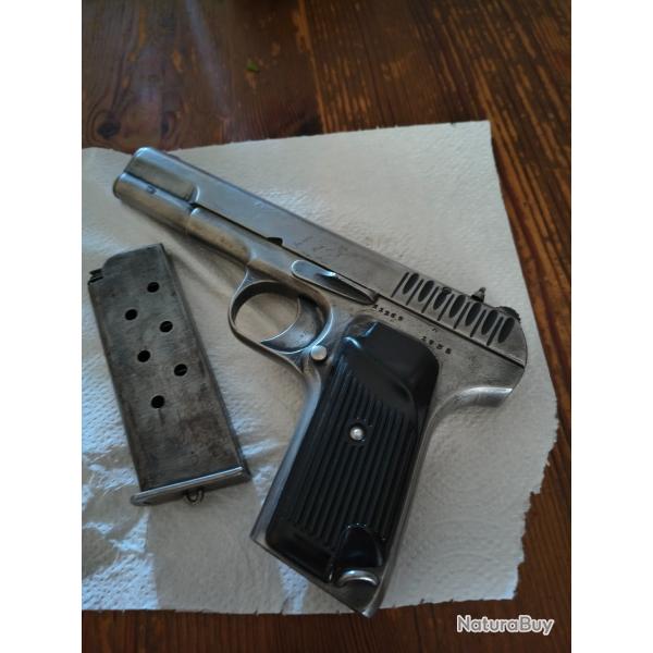 Tokarev TT33 tbeann�e 19351 chargeur m�tal