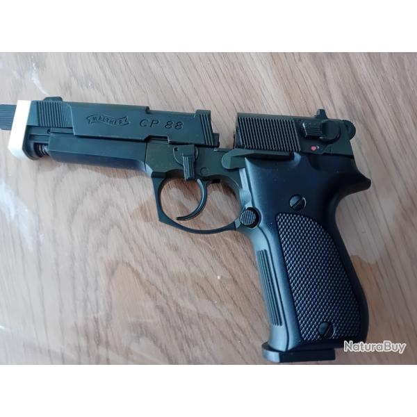 PISTOLET  �  plomb Co2  4,5mm Walther CP comp�tition  6" Noir 4 ,22 joules