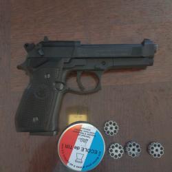 Pistolet beretta 92 FS calibre 4,5 diabolos