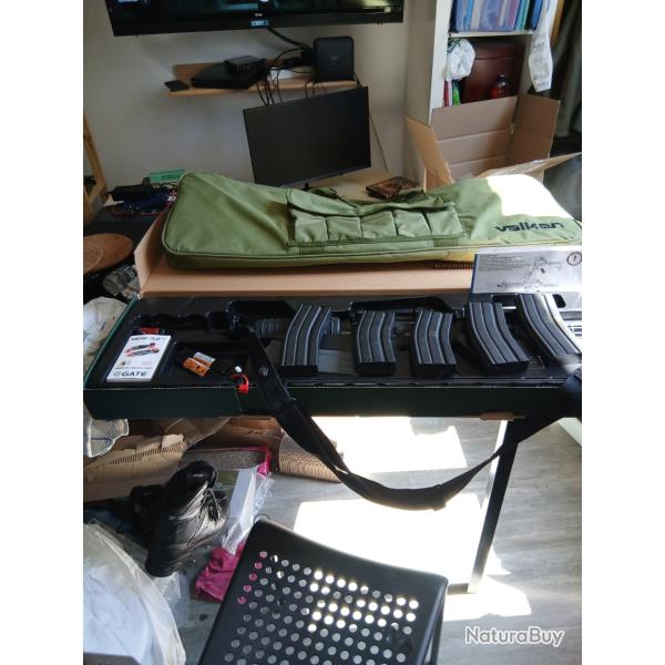 Lot M4 G&G avec mosfet, batterie ,5 chargeurs midcap/realcap, sangle et housse