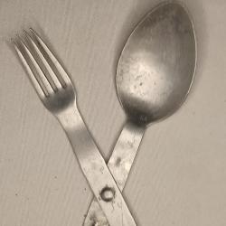 Couvert pliant alu troupes Allemande guerre 39/45 WW2