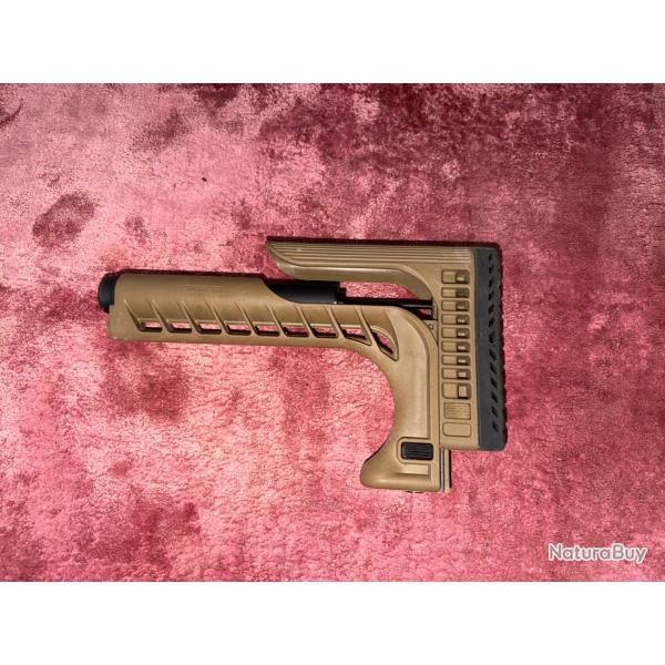 Crosse Tireur d'Elite FAB D�fense SSR25 pour plate-forme AR15 . Comme neuve .