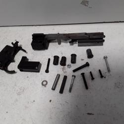 Lot de pieces pour carabine ISSC SPA cal.22lr
