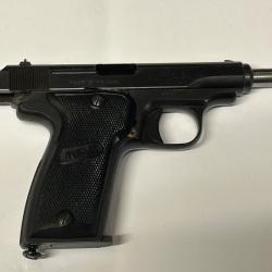 Pistolet MAB mod R 7.65 browning