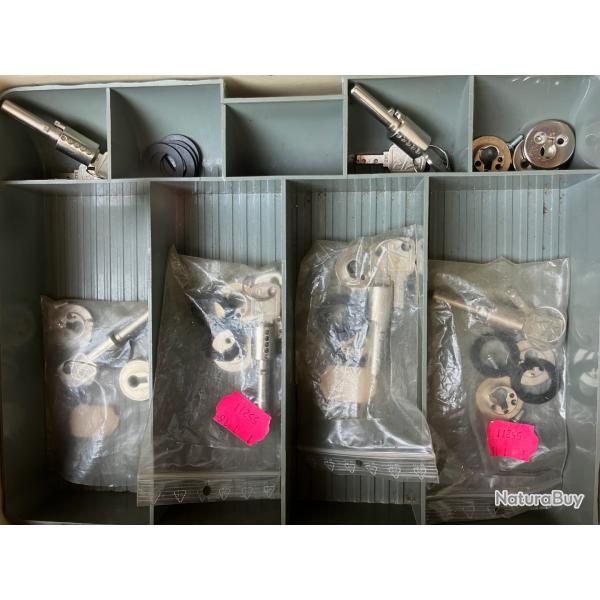 serrures pour vitrines coulissante