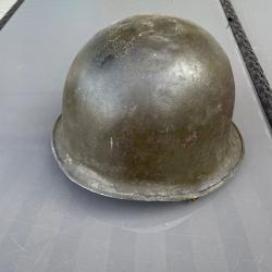 Coque de casque militaire fran&ccedil;ais M51