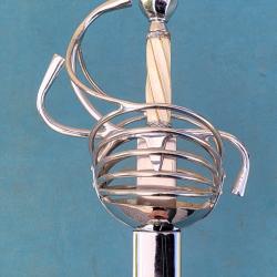 Grande &eacute;p&eacute;e rapi&egrave;re
