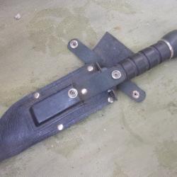 couteau de survie